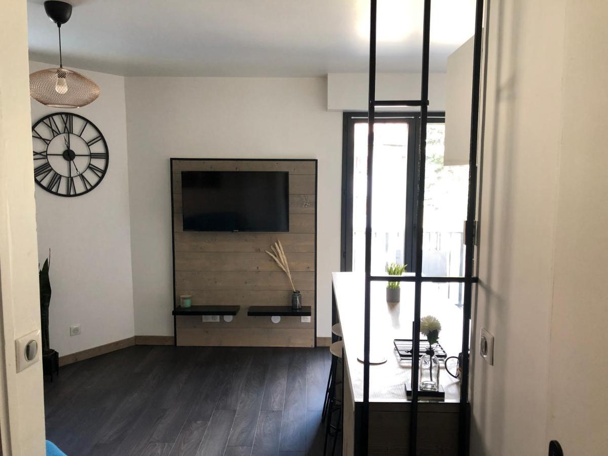 Appartement Cosy Proche De La Gare Saint-Jean-de-Maurienne Kültér fotó